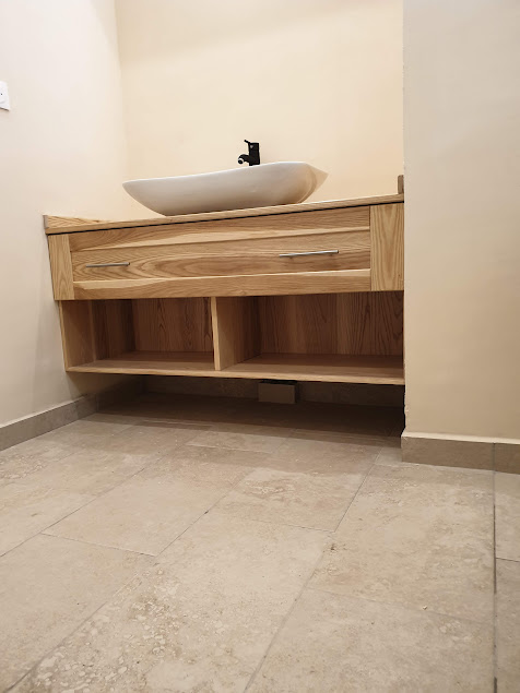 Entreprise de rénovation, Le Tampon